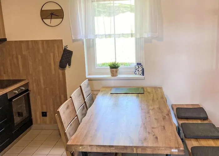 Semesterbostad Hill 29 By Interhome Cista (Hradec Kralove)